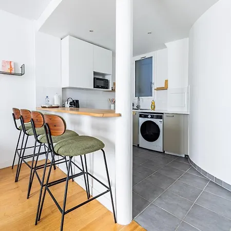 # 1bedroom # Artsetmetiers # Republique *