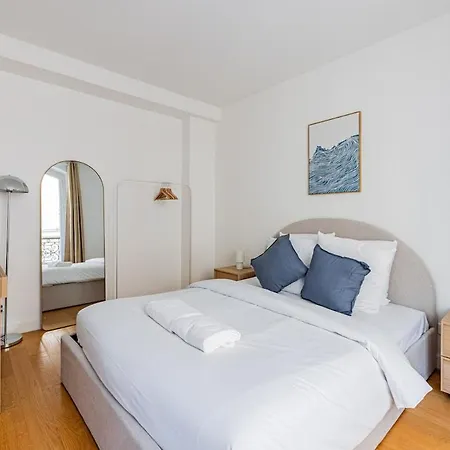 # 1bedroom # Artsetmetiers # Republique *