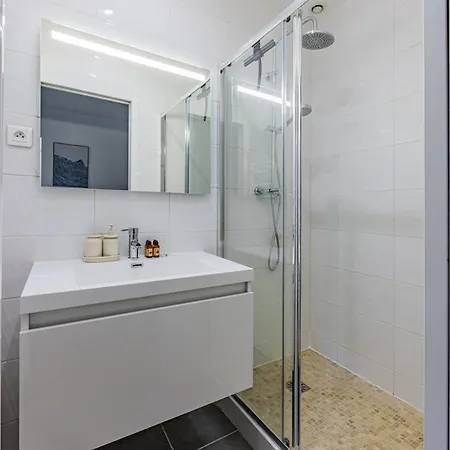 # 1bedroom # Artsetmetiers # Republique Párizs