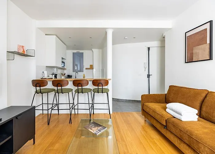 # 1bedroom # Artsetmetiers # Republique