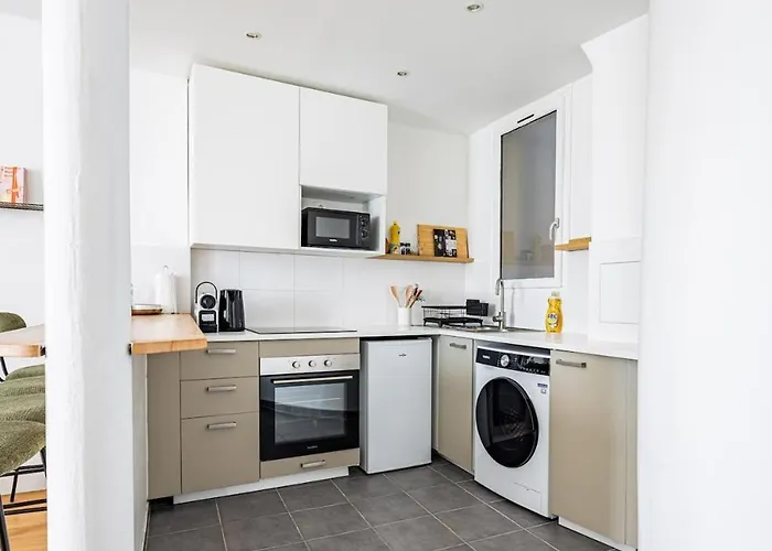 # 1bedroom # Artsetmetiers # Republique * Paris